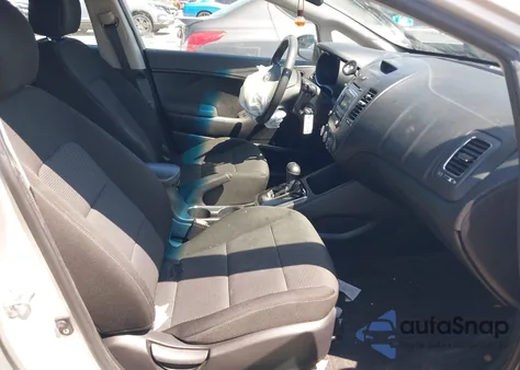 2018 Kia Forte Lx из США, поврежденный, VIN 3KPFK4A76JE168113